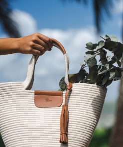 Alternative view of Bolsa Ilhabela